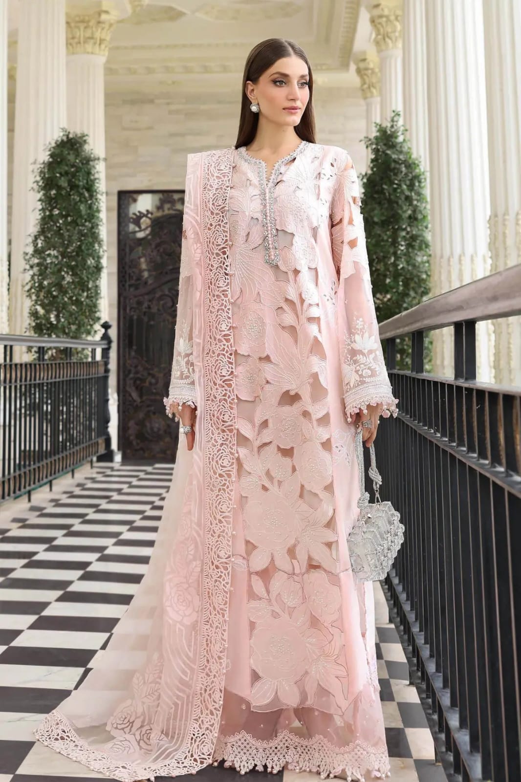 Embroidery Unstitched Lawn 3-pc Suit C-973