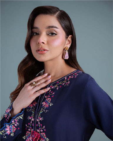 3-Piece Embroidery Lawn Suit